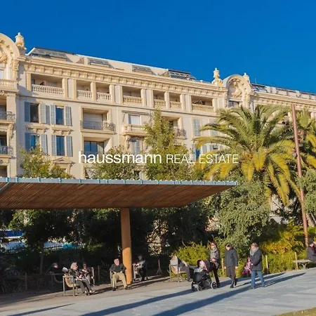 Superbe Hyper Centre Immeuble Standing